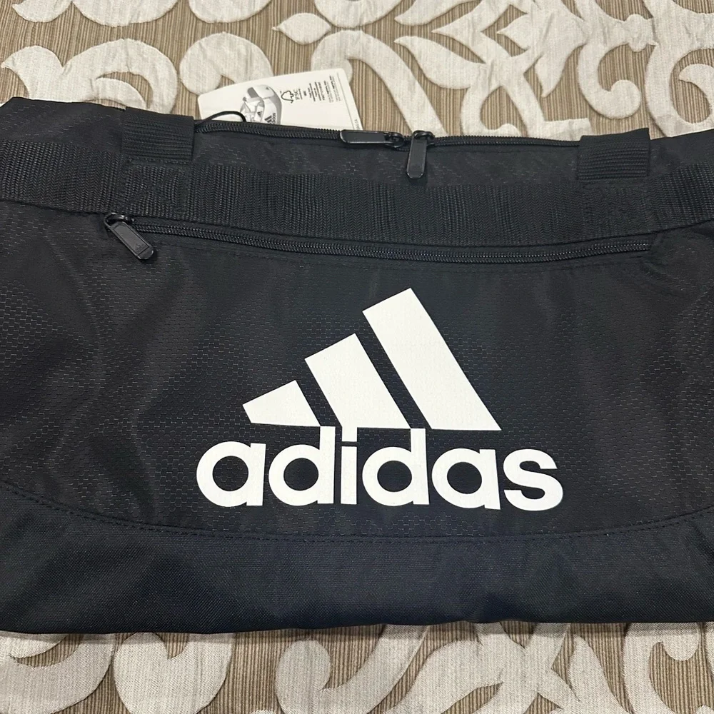 AdidasDefense 2 Medium Duffel Bag